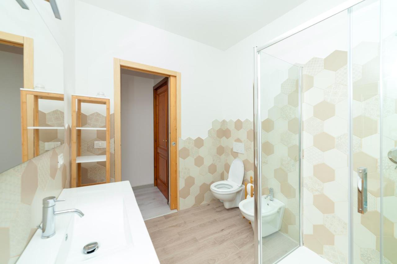Brezza B&B Golfo Aranci Exterior foto