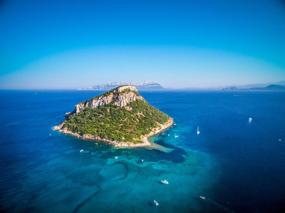 Brezza B&B Golfo Aranci Exterior foto